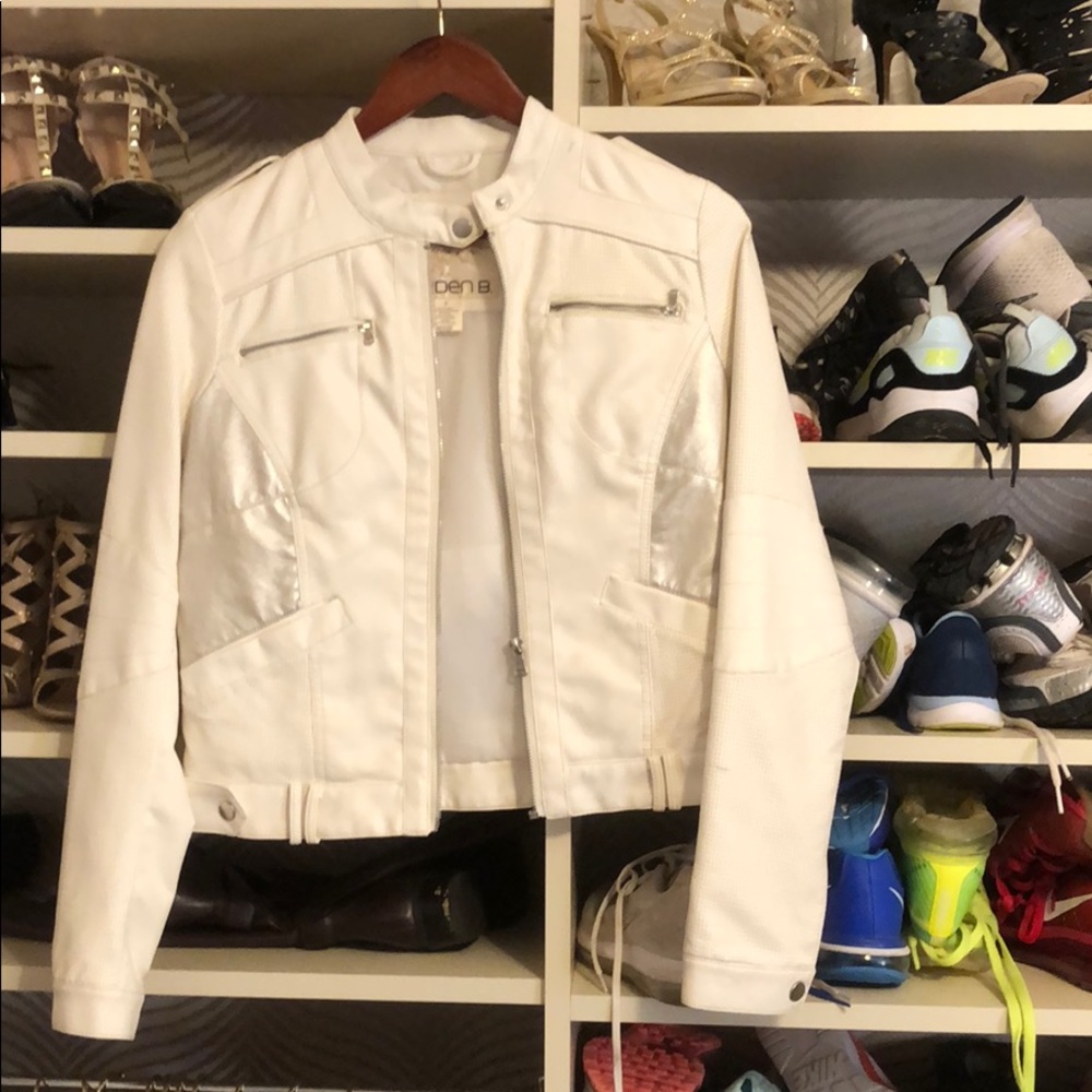Arden B jacket. Size S